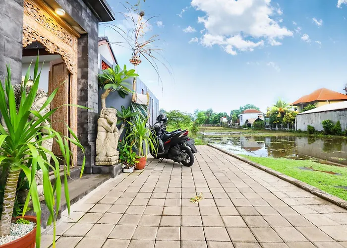 White Blue House 7 -pvt Room, Shared Pool&kitchen Gasthof Ubud