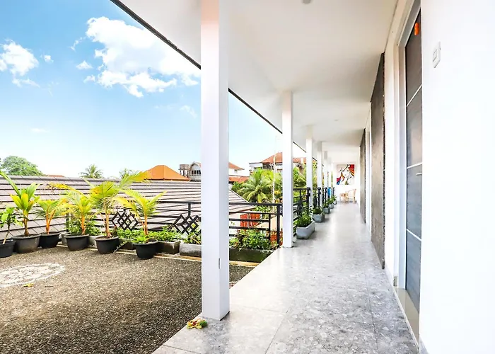 White Blue House 7 -pvt Room, Shared Pool&kitchen 4* Ubud